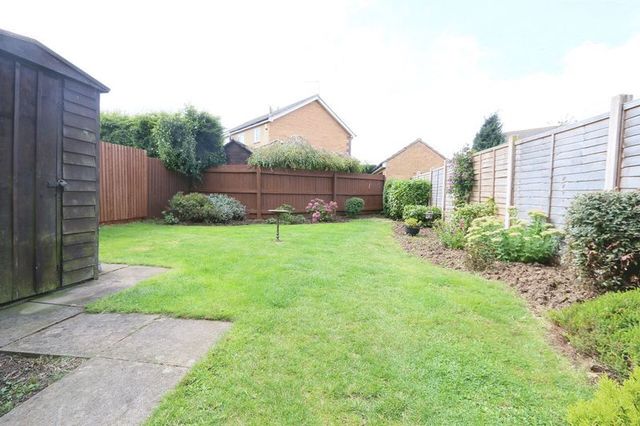 Image of 2 Bedroom Semi-Detached for sale at Pilots Way  Hull, HU9 1PS