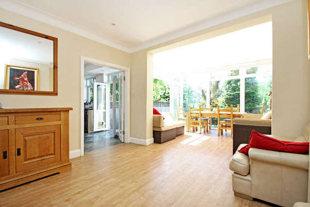  Image of 4 Bedroom Semi-Detached for sale at Surbiton Surrey, KT5 8LH