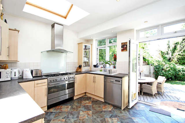  Image of 4 Bedroom Semi-Detached for sale at Surbiton Surrey, KT5 8LH
