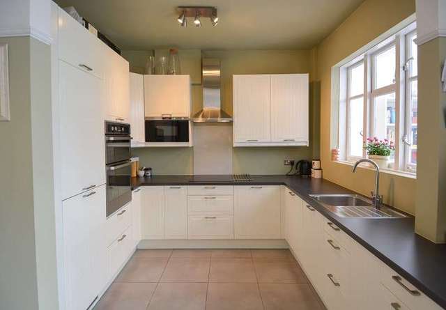  Image of 3 Bedroom Semi-Detached for sale at Pitcairn Road  Smethwick, B67 5NF