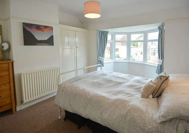  Image of 3 Bedroom Semi-Detached for sale at Pitcairn Road  Smethwick, B67 5NF