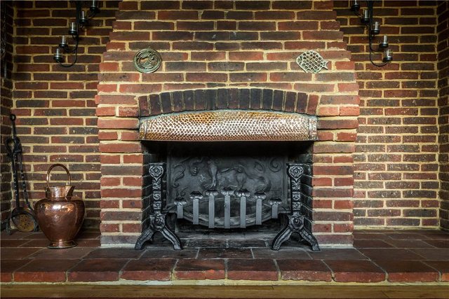  Image of 5 Bedroom Semi-Detached for sale at Chobham Road Ottershaw Ottershaw, KT16 0QD