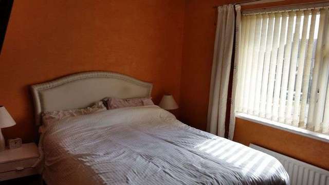  Image of 4 Bedroom Terraced for sale at Reevy Crescent  Bradford, BD6 2BS