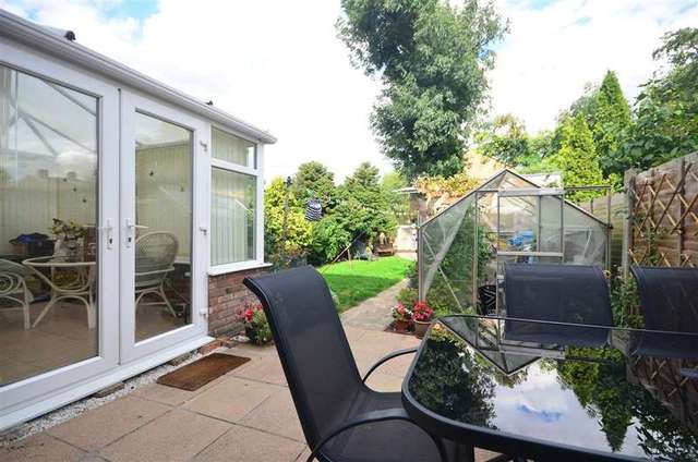  Image of 3 Bedroom Terraced for sale at Pilgrims Hatch Brentwood Brentwood, CM15 9PH
