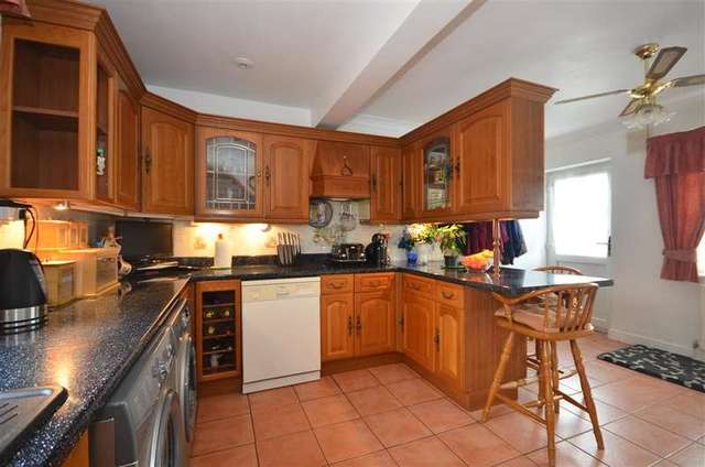  Image of 3 Bedroom Terraced for sale at Pilgrims Hatch Brentwood Brentwood, CM15 9PH