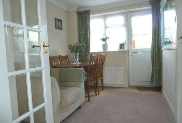  Image of 3 Bedroom End of Terrace for sale at Taplow, SL6 0LT