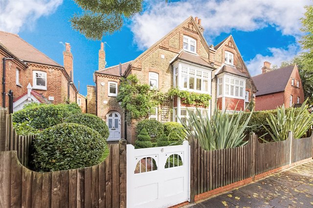  Image of 5 Bedroom Detached for sale at London  Turnham Green, W4 1HT