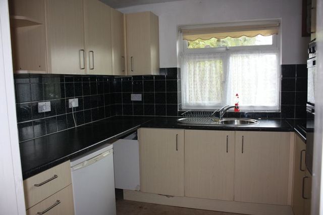  Image of 2 Bedroom Detached to rent at The Leys  Northampton, NN7 1DH
