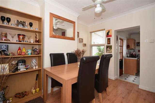  Image of 2 Bedroom Terraced for sale at Dartford Kent Dartford, DA1 1UA