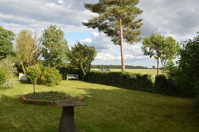  Image of 5 Bedroom Farm House for sale at Wood Lane Long Stratton Norwich, NR15 2UZ