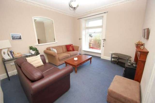  Image of 2 Bedroom Cottage to rent at North Campbell Road Innellan Dunoon, PA23 7SE