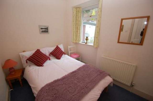  Image of 2 Bedroom Cottage to rent at North Campbell Road Innellan Dunoon, PA23 7SE