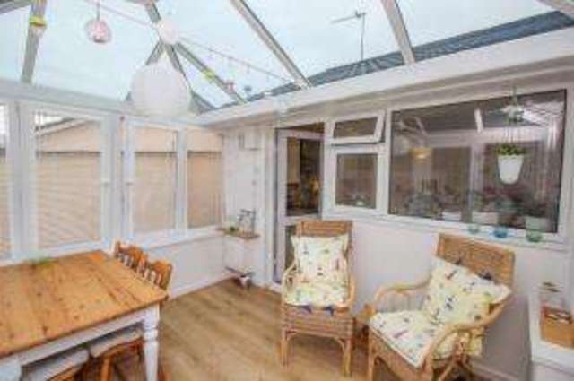  Image of 2 Bedroom Bungalow for sale at Heamoor Penzance Heamoor, TR18 3HW