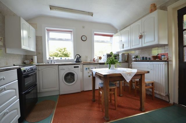  Image of 3 Bedroom Semi-Detached for sale at Cartgate Preesall Poulton-Le-Fylde, FY6 0NP