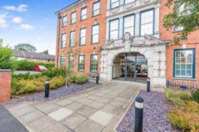  Image of 2 Bedroom Flat for sale at Northwick Avenue Worcester Claines, WR3 7AT