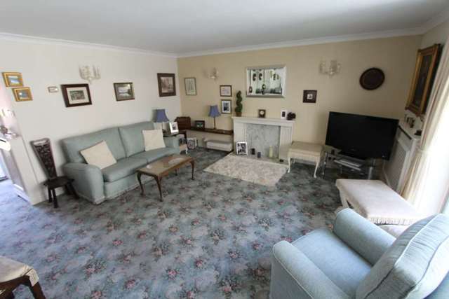  Image of 2 Bedroom Mews for sale at Lydiat Lane Alderley Edge Wilmslow, SK9 7HB