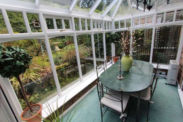  Image of 2 Bedroom Mews for sale at Lydiat Lane Alderley Edge Wilmslow, SK9 7HB