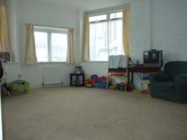  Image of 2 Bedroom Maisonette for sale at Camborne Cornwall Camborne, TR14 8SW