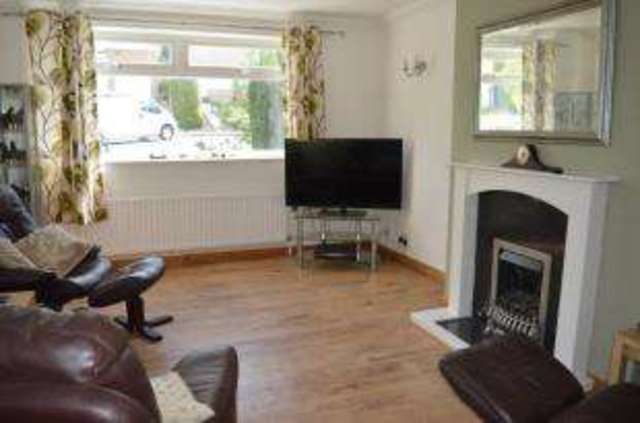  Image of 4 Bedroom Bungalow for sale at Corfe Mullen Wimborne Corfe Mullen, BH21 3QX