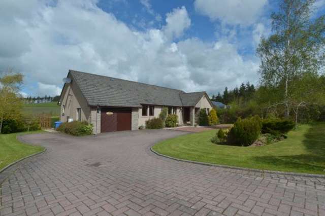  Image of 4 Bedroom Bungalow for sale at Biggar, ML12 6NS