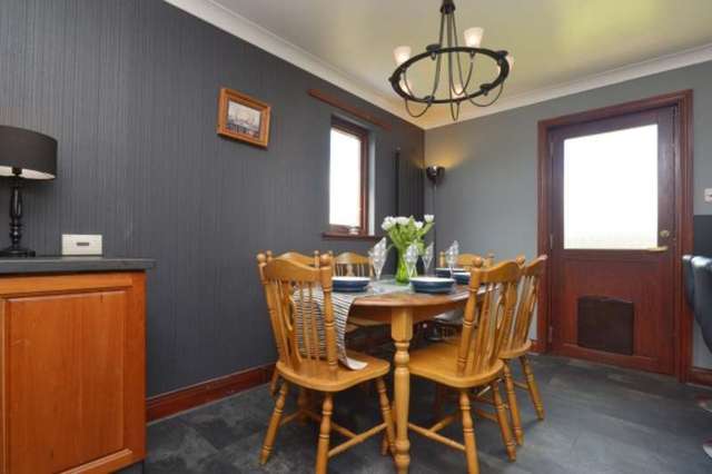  Image of 4 Bedroom Bungalow for sale at Biggar, ML12 6NS