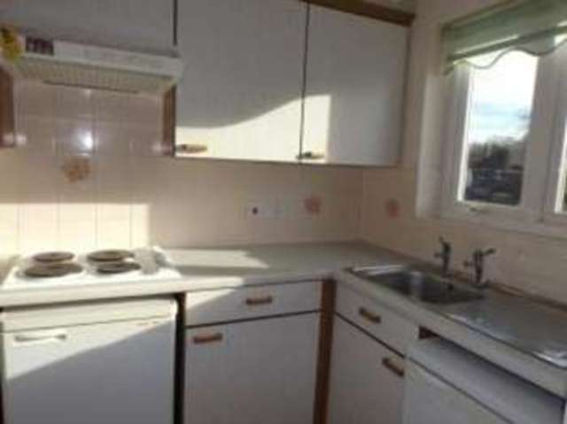  Image of 2 Bedroom Flat for sale at Northampton Road Market Harborough Market Harborough, LE16 9HZ