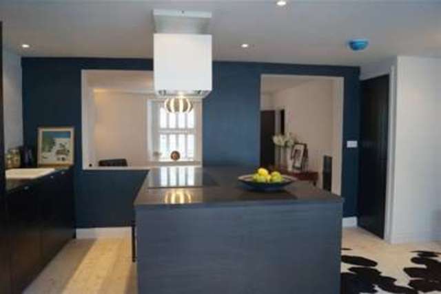  Image of 3 Bedroom Detached to rent at Wells, BA5 1SL
