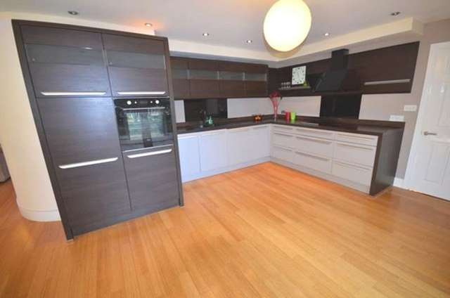  Image of 3 Bedroom Detached for sale at Mount Hawke Mount Hawke, TR4 8DW