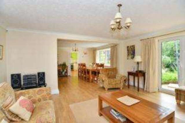  Image of 2 Bedroom Bungalow for sale at Huthwaite Sutton-in-Ashfield Huthwaite, NG17 2RU