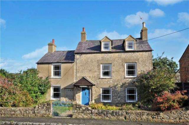  Image of 4 Bedroom Detached for sale at Upper Street Tingewick Tingewick, MK18 4QF