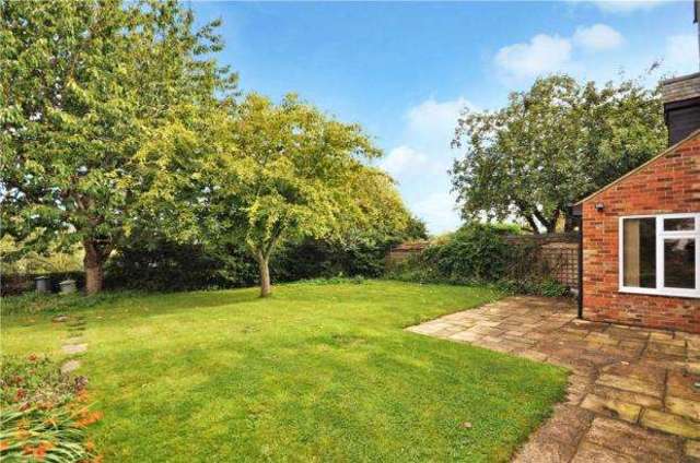 Image of 4 Bedroom Detached for sale at Upper Street Tingewick Tingewick, MK18 4QF