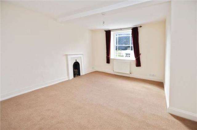  Image of 4 Bedroom Detached for sale at Upper Street Tingewick Tingewick, MK18 4QF