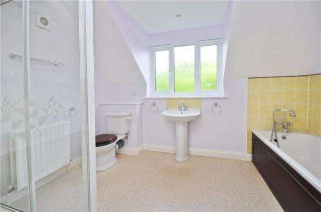  Image of 4 Bedroom Detached for sale at Upper Street Tingewick Tingewick, MK18 4QF