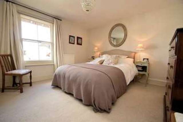 Image of 4 Bedroom Terraced for sale at North Stoke, OX10 6BL