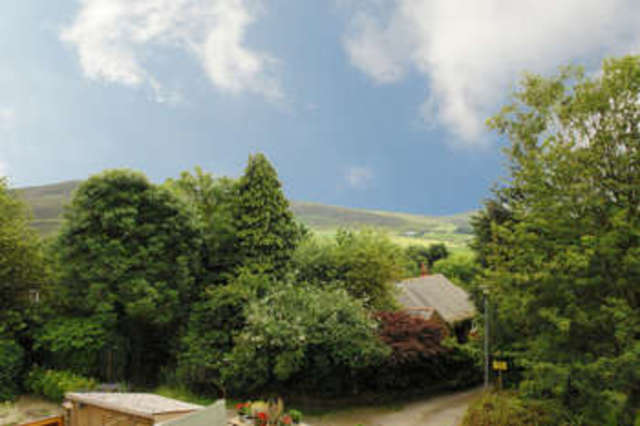  Image of 2 Bedroom Cottage for sale at Greenfield Saddleworth Greenfield, OL3 7DZ