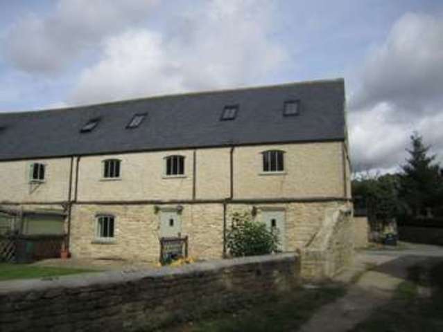  Image of 2 Bedroom Cottage for sale at Riverside Mews Lechlade Gloucestershire, GL7 3AL