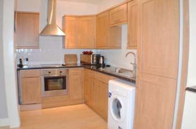  Image of 1 Bedroom Bungalow for sale at 8 Carlisle Road  Eastbourne, BN20 7EJ
