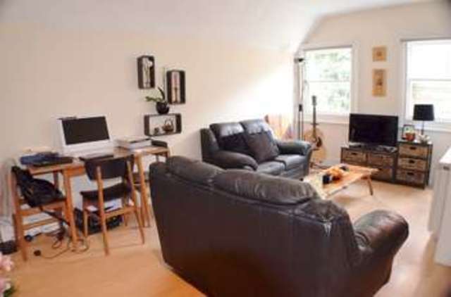  Image of 1 Bedroom Bungalow for sale at 8 Carlisle Road  Eastbourne, BN20 7EJ