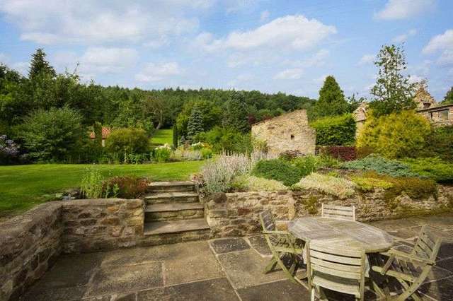  Image of 2 Bedroom Property for sale at Hutton-Le-Hole York, YO62 6UD