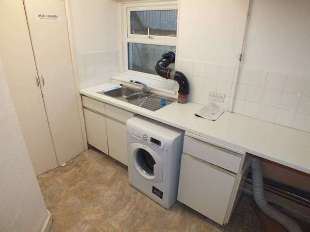  Image of 1 Bedroom Detached to rent at Reading Berkshire Reading, RG1 6NP