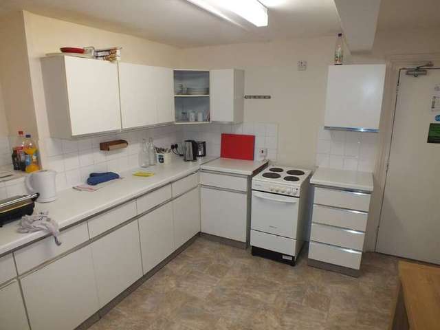  Image of 1 Bedroom Detached to rent at Reading Berkshire Reading, RG1 6NP