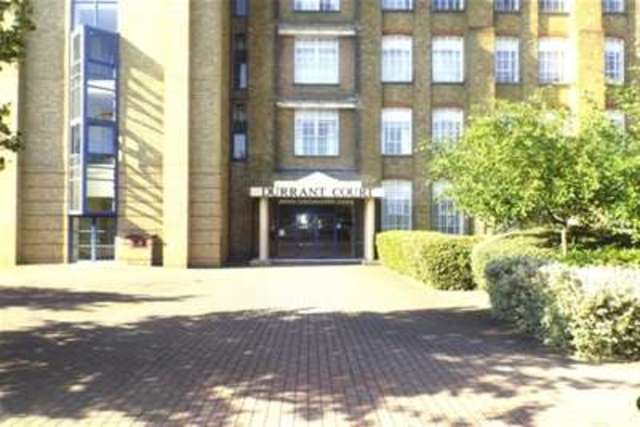  Image of 2 Bedroom Flat to rent at Chelmsford, CM1 1UE