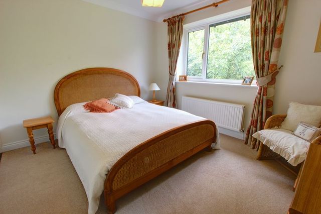  Image of 5 Bedroom Detached for sale at Campion Drive  Romsey, SO51 7RD