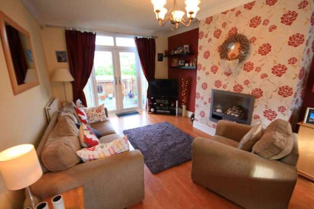  Image of 3 Bedroom Semi-Detached for sale at Chester Ave Whitefield Manchester, M45 6DH