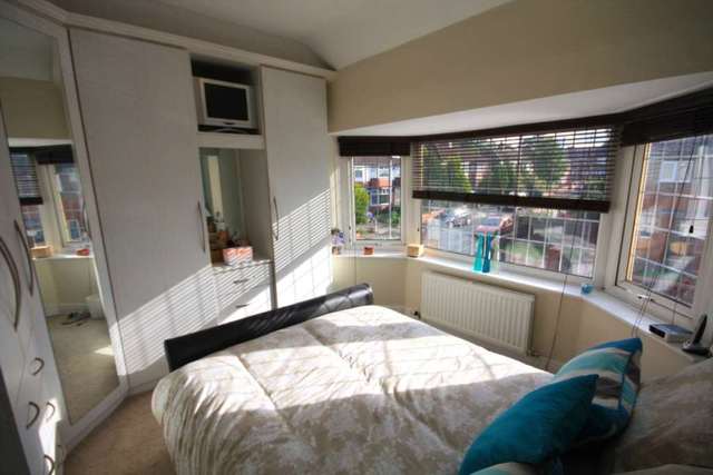  Image of 3 Bedroom Semi-Detached for sale at Chester Ave Whitefield Manchester, M45 6DH