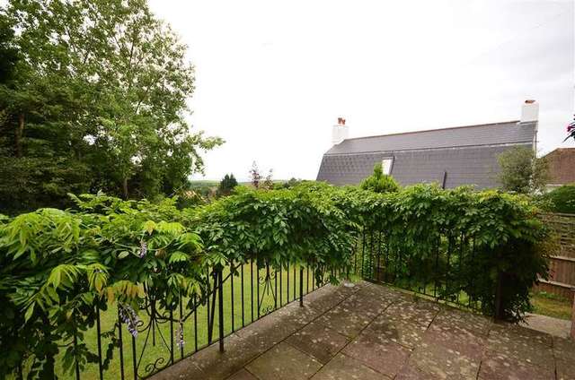  Image of 4 Bedroom Detached for sale at Woodingdean Brighton Brighton, BN2 6SN