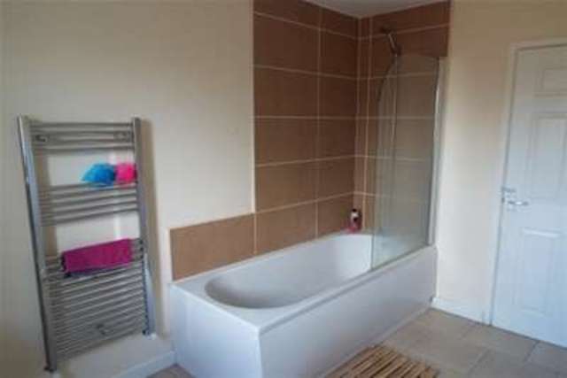  Image of 3 Bedroom Detached to rent at Darlington, DL1 4FF