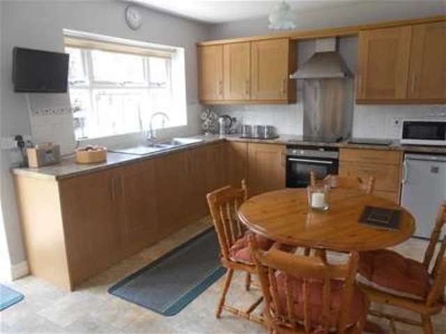  Image of 4 Bedroom Detached for sale at Cheslyn Hay, WS6 7PE