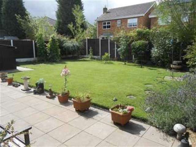  Image of 4 Bedroom Detached for sale at Cheslyn Hay, WS6 7PE