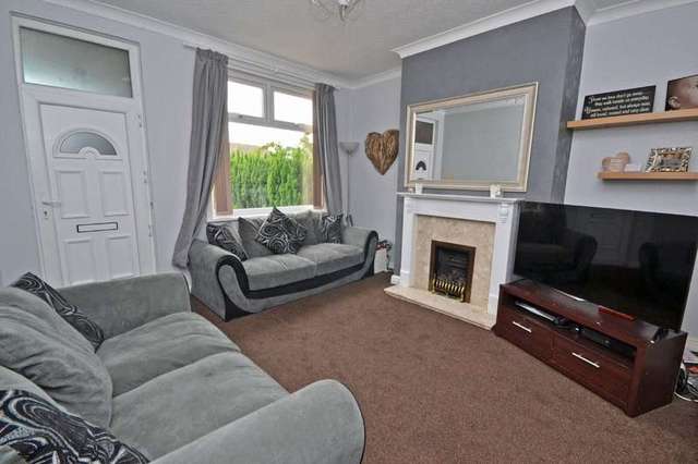  Image of 2 Bedroom Terraced for sale at Stanley Wakefield West Yorkshire, WF3 4EF